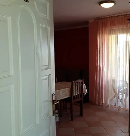 Antolkovic * Pakoštane