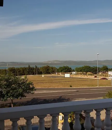 Antolkovic * 파코스탄