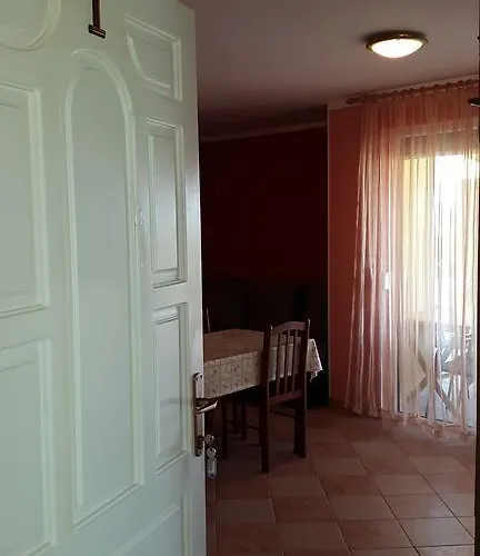 Antolkovic * Pakoštane